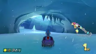 Mario Kart 8 Deluxe Blue Yoshi Gameplay (150cc Mirror Mode) on DLC Rosalina's Ice World