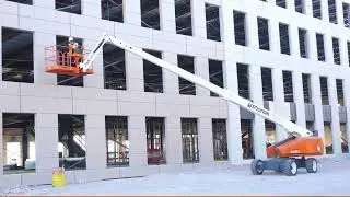 Dual Capacity Booms: Snorkel's Upgraded Telescopic Boom Lifts