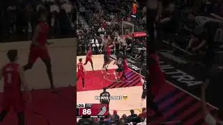 Kawhi Leonard attacks the rim with a nasty one-handed poster jam 😤🤯 #NBAAustralia #NBAHighlights