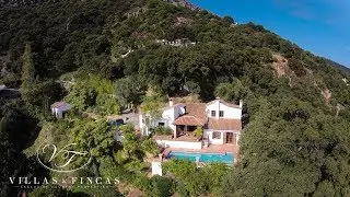 Country Villa in Casares