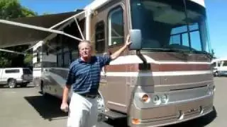 2003 Fleetwood Excursion 39' Class A Motorhome