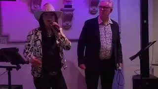 Lotta Martinsson - Nu &auml;r det l&ouml;rdag igen (markuz.se)