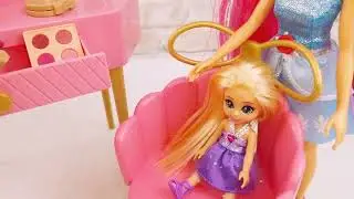 Review : Our Generation Fabulous Fun Vanity Set - Glamorous Toy Vanity & Pretend Makeup Accessories
