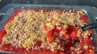 This Cherry Rhubarb Crunch Recipe Is SO GOOD, It's Ridiculously Easy!