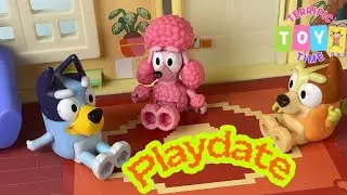 Ночёвка у Коко! Весёлый вечер Блюи и Бинго с играми и пиццей | Игрушки Блюи