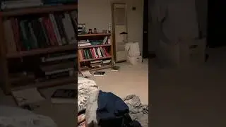 robbie mom, fuck off!