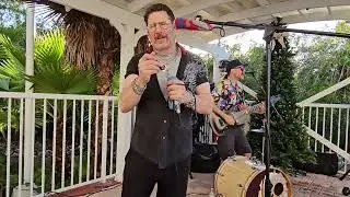 Steve Wik & Chuck Ruby playing 