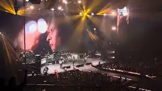 Matmatah - Bercy 11/10/25 - Derri&egrave;re ton dos