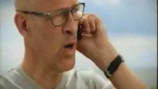Lars Bom&acute;s kiksede reklame for Onfone