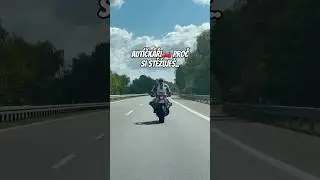 Aut&iacute;čk&aacute;ři🚗 proč si stěžuje&scaron; na motork&aacute;ře🏍️ #motorka #motorkari #moto #cesko
