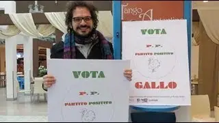 Gallo cantautore emergente gira a Rimini in suo primo video