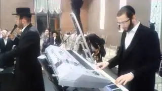 יענקי לנדאו & אהרלה סמט במחרוזת דאנס סוערת, ויעזור ויגן ועוד... Yanki Lando & Arale Samet Rocking