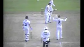 Yardy caught at slip by Horton