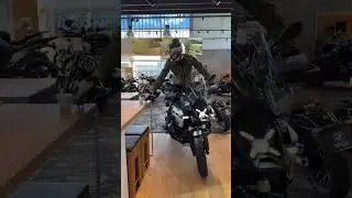 🏍️ BMW R1300 GS Adventure &ndash; Surprisingly Easy to Maneuver! 🤯 #bmwr1250gsaexclusive #gsrider