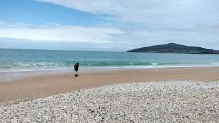 Rock hounding at Tiwai point New Zealand 
