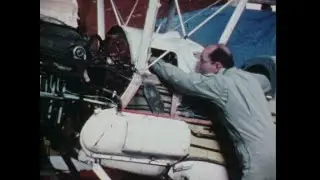 AVION VOLE. Stampe F-BAHV Ferté-Alais 1982