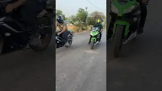 Ninja 300 and R1v4 drag race shortvideo#ninja300 #ninjalover#kawasakininja300 #viralvideo#subscribe