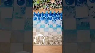 Echiquier plage et mer en r&eacute;sine &eacute;poxy #echiquier #chessboard  #resinart #resin #resineepoxy