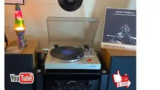 Vinyl Community Robert&rsquo;s On My Turntable&rsquo;s &lsquo;Room Tour&rsquo;, New Albums and My Favourite of 2020