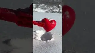 Lovely cool snowball #asmrsounds #satisfying #snow