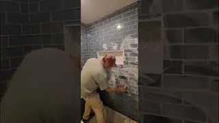 How to apply RAPID SETTING GROUT on glass tile
