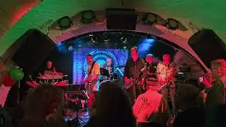 Schluff Jull - Live / 61 Roadsong
