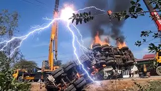 OMG! Massive Fuel Truck Gone Wrong Into Deep Canal! Use 2 Large Truck Cranes Successful for Rescue