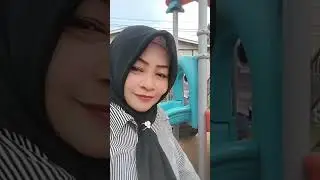 Jalan pagi keliling pinggiran perumahan sungai kapih bersama cucu... 