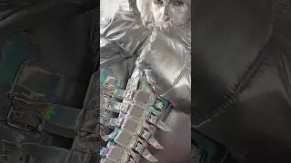 The Sun Is Dark #silver #alien #universe se