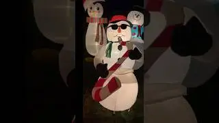 6ft animated saxophone snowman inflatable! #inflatable #saxophone #snowman #christmas #gemmy