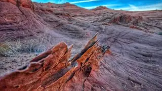 Hiking Buckskin Gulch in Utah