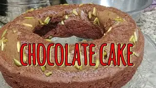 Making chocolate cake for snacks