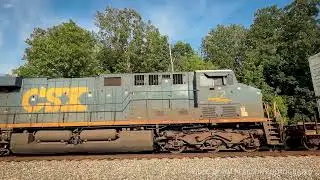 CSX Hot Intermodal I026 heads north at Madisonville, Ky.