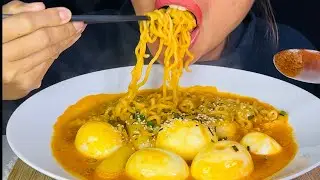 Eating creamy fire noodles and eggs/ Angkor asmr show no talking