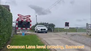 Common Lane level crossing, Somerset