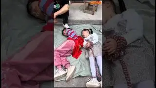 ye kya hua 😱 mini wood toy woodworking art skill / wood hand #shorts #shortvideo #cute #girl