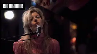 Eva Blanche - CONCERT LIVE AUX BAINS DOUCHES - EP RELEASE PARTY - METROPOLE PARADISE
