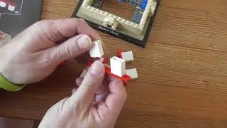 Building Lego Architecture Statue of Liberty SET 21042 PART 1