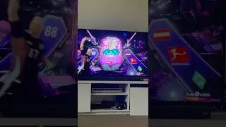 Opening a insane fut birthday pack