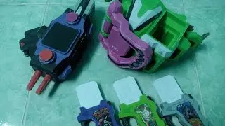 Kamen Rider Genmu Belt with 3 Gashats Papercraft/仮面ライダーゲンム - ライダーガシャット