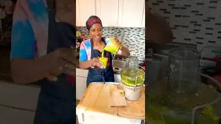 Popeye Spinach juice #juicing #juicerecipes #foodie #challenge #popeyes #shorts #shortsfeed