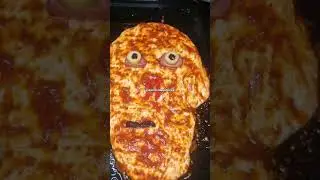 pizza-skeleton-head #food #asmr #skeleton #pizza #shorts #keşfet  #asmrfood #asmrsounds