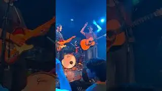 LOS PRISIONEROS - SEXO EN VIVO CLAUDIO NAREA, MIGUEL BARRIGA SEXUAL DEMOCRACIA (HISTORICO)