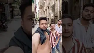 Gb road delhi 😂 #delhi #gbroad #funny #funnymemes #viralgirl #lovestatus #comedy #bikini