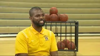 Deaf basketball coach serves as an inspiration to his players