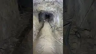 Short solo walk down part of Sallet Hole No.1, Derbyshire