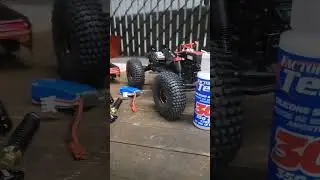 Redcat goodies added to the Ascent-18. 59mm shocks from Injora.