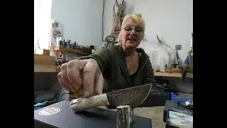 Dans l'atelier d'une coutelière en Lozère