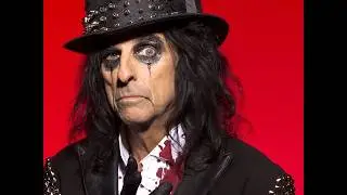8 Wild Alice Cooper Facts: Guillotines, Banned Songs, & The Godfather of Shock Rock