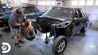 Buscando el motor y m&aacute;s partes para reparar al 